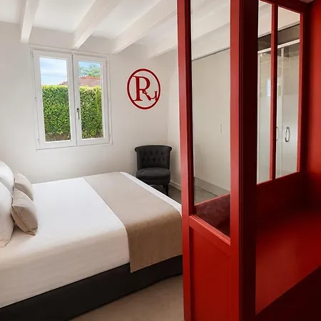 Сasa de vacaciones House For 11 People With A Pool In